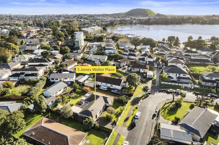 3 James Walter Place Mount Wellington_23