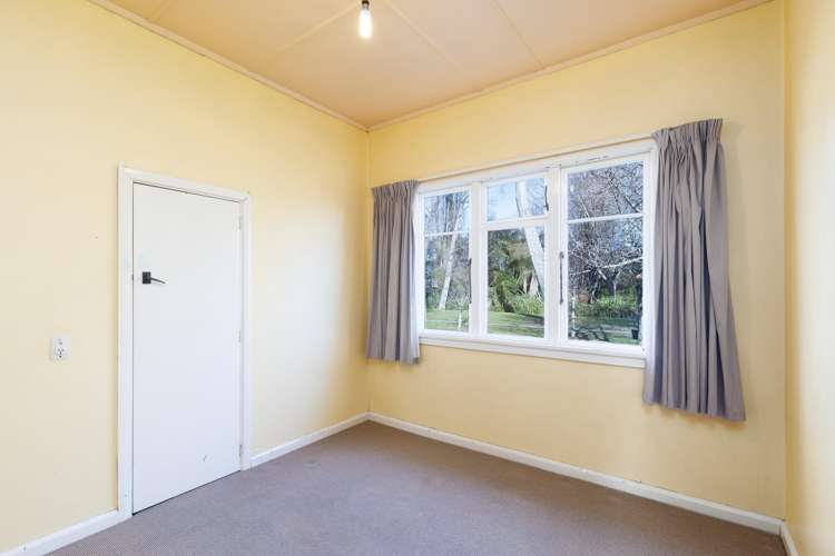 1/11 Sadlier Street Stoke_12