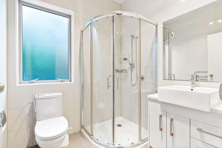 26 Barwick Place Stanmore Bay_17
