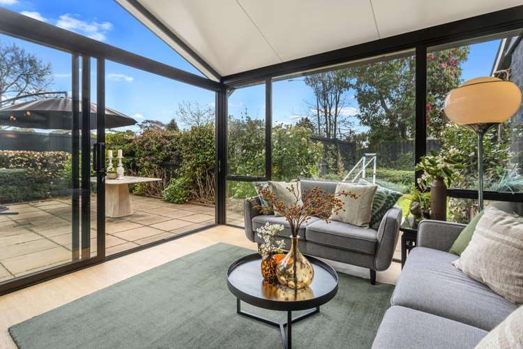 110 Idris Road Bryndwr_12