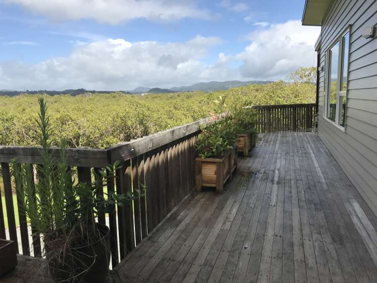 30 Waimahanga Road Onerahi_10