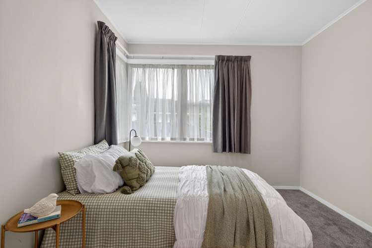 38 Norfolk Street Wainuiomata_10