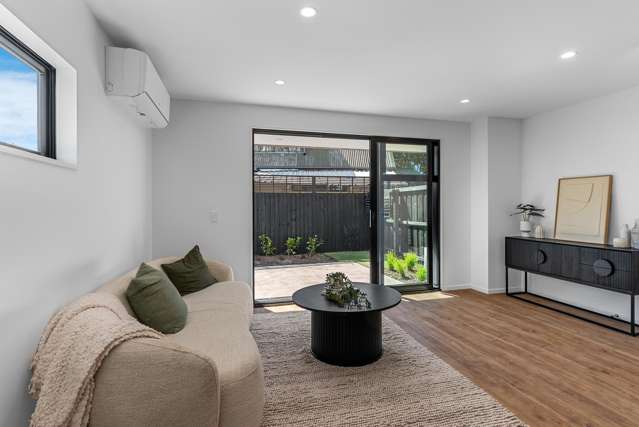 1-4/15 Feilding Street Addington_2