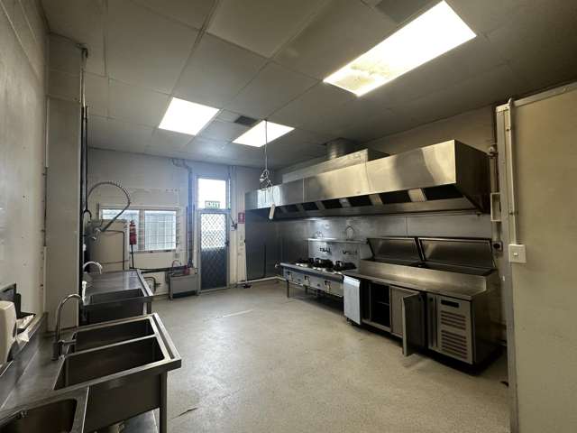 27 Clyde Road Browns Bay_2