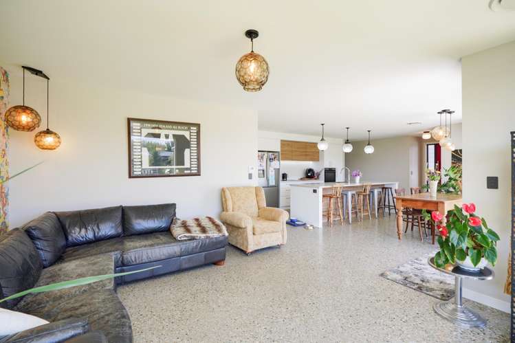 20 Bonnies Chance Seaward Bush_14