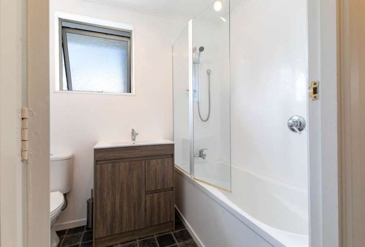 4/2 Riverview Road_3