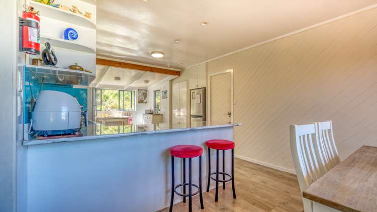 512f West Coast Road Awanui_8