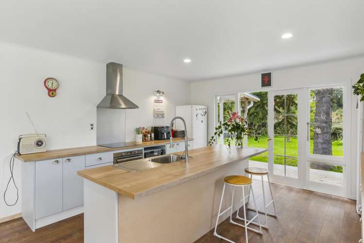 160 Matai Road Raumati Beach_12