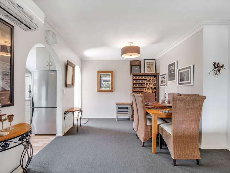 2/56 Aorangi Road Bryndwr_12