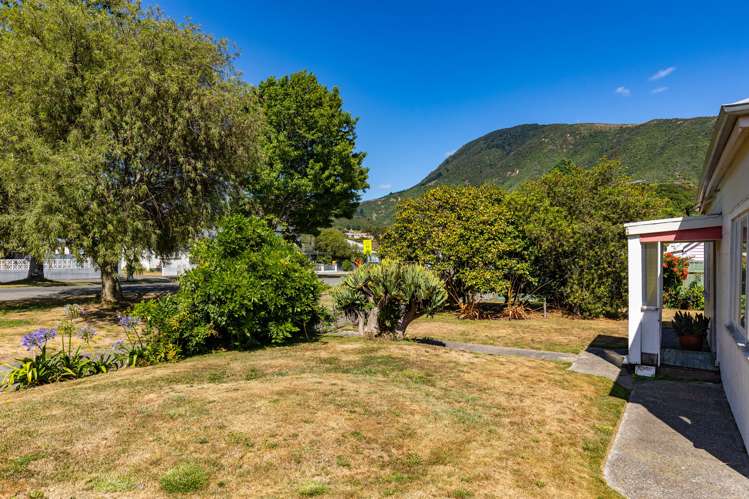 65 Broadway Picton_12