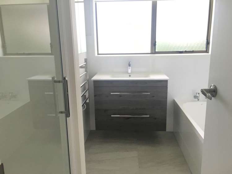 1/76 Wellington Street Howick_5