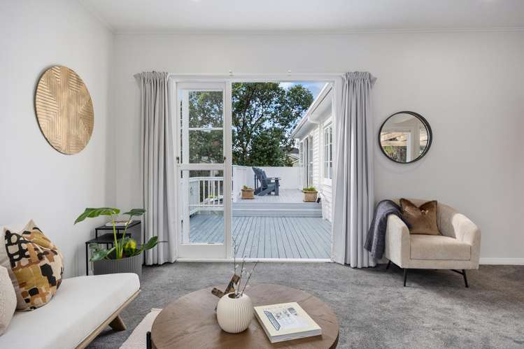 32 Athens Road_5
