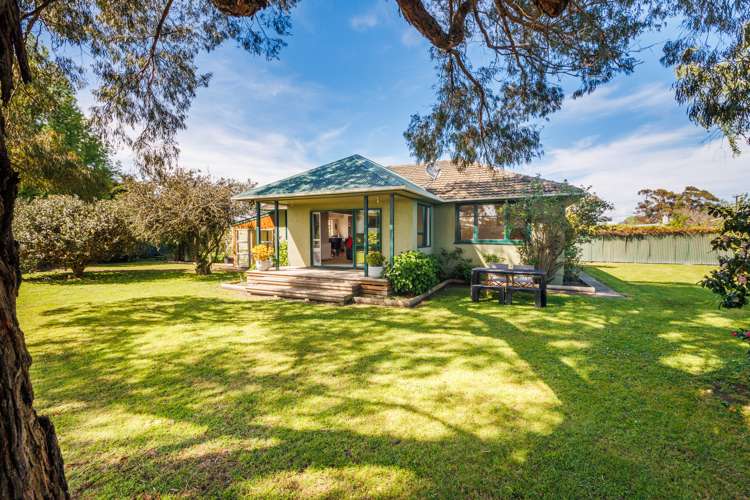 152 South Street Feilding_18