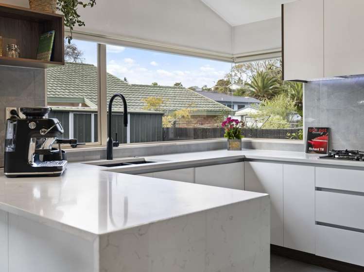 75 Kamara Road Glen Eden_14