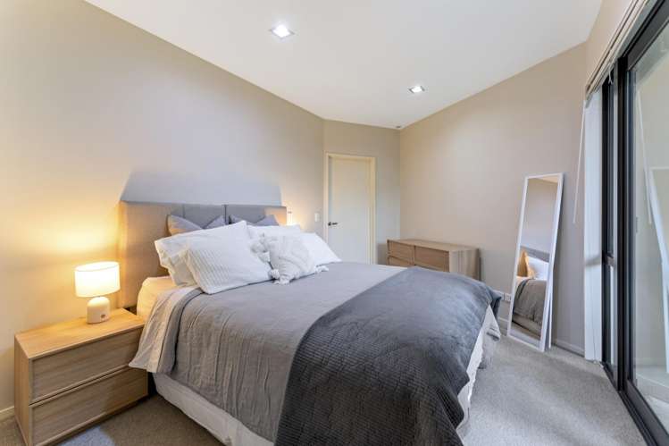 B104/525 East Coast Road Browns Bay_6