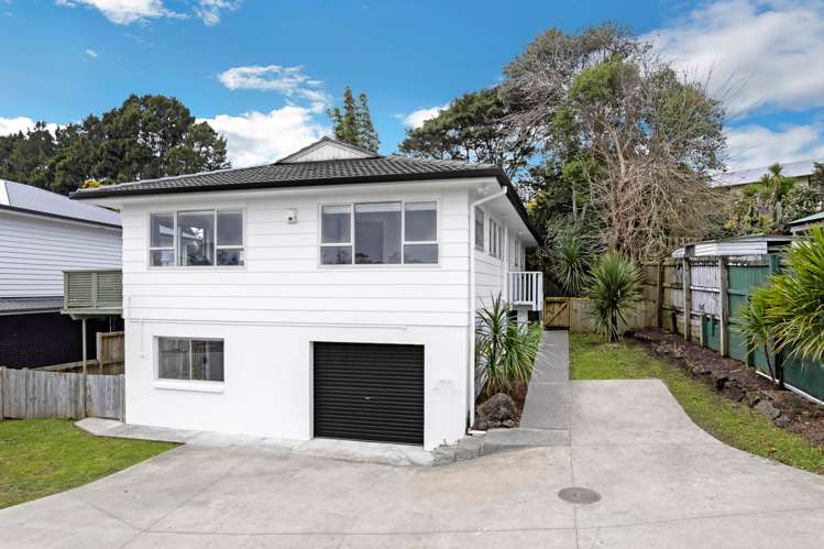 507 West Coast Road_0