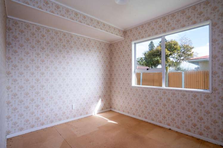 6 Raleigh Street Leamington_7