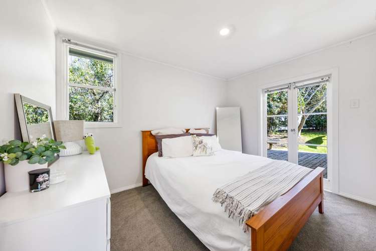 11 Silverton Avenue Wai O Taiki Bay_10