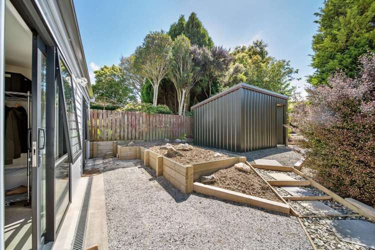 4 Kaira Street Sawyers Bay_17