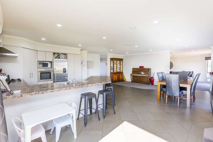 10 Mount Marua Way Timberlea_24