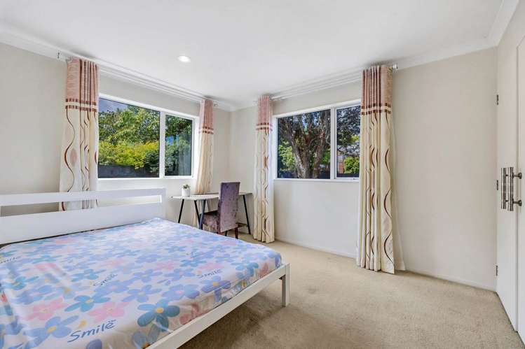 22 Merriefield Avenue Forrest Hill_6