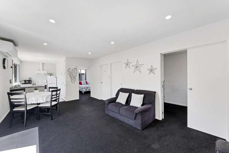 2A Ferndown Lane Bromley_8