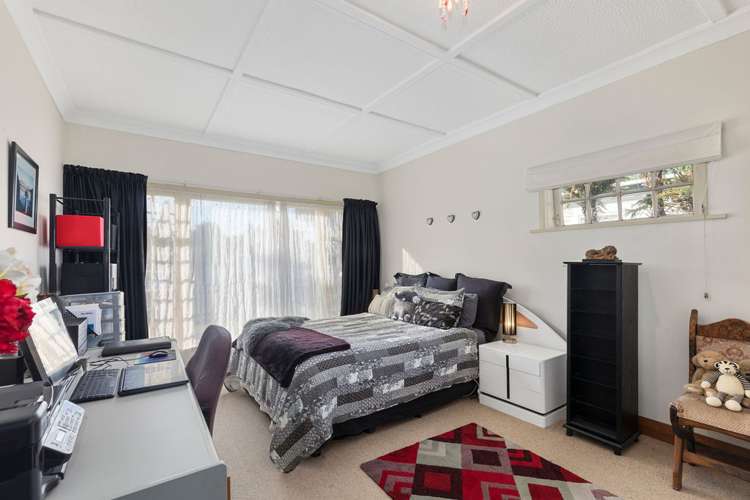 18 North Street Petone_12