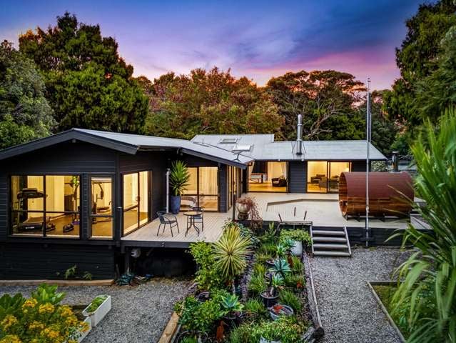 Land & Lifestyle - Live the Dream!