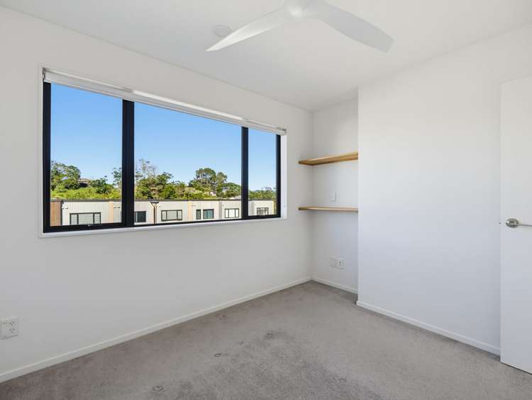 138B Tiriwa Drive Massey_16