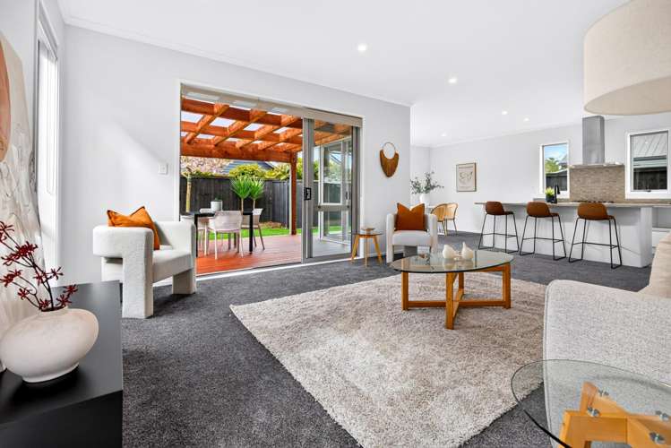 8 Poaka Road Hobsonville_5