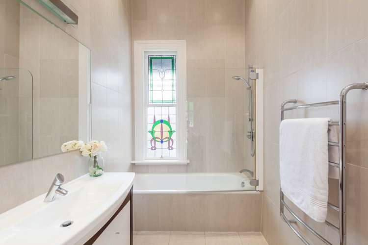 210 Carrington Road Mount Albert_11