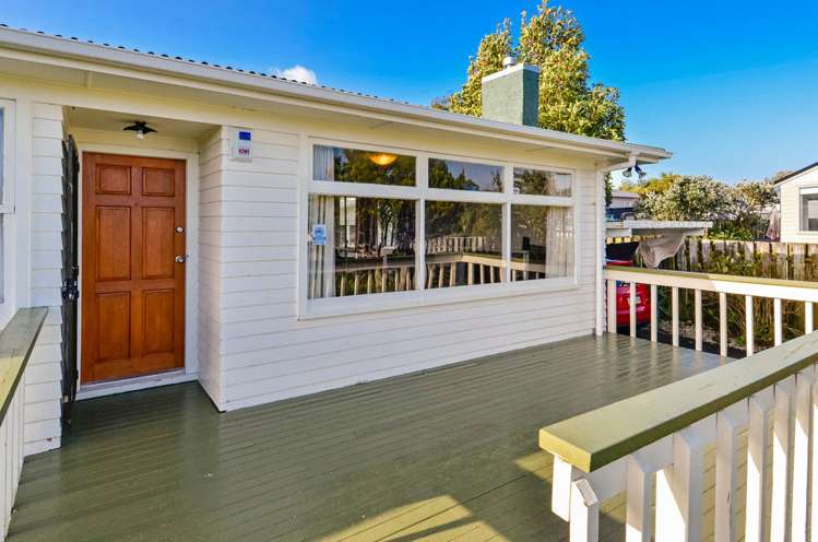 14 Gilpin Place Beach Haven_9