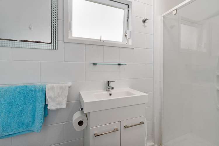 403 Great South Road Opaheke_24