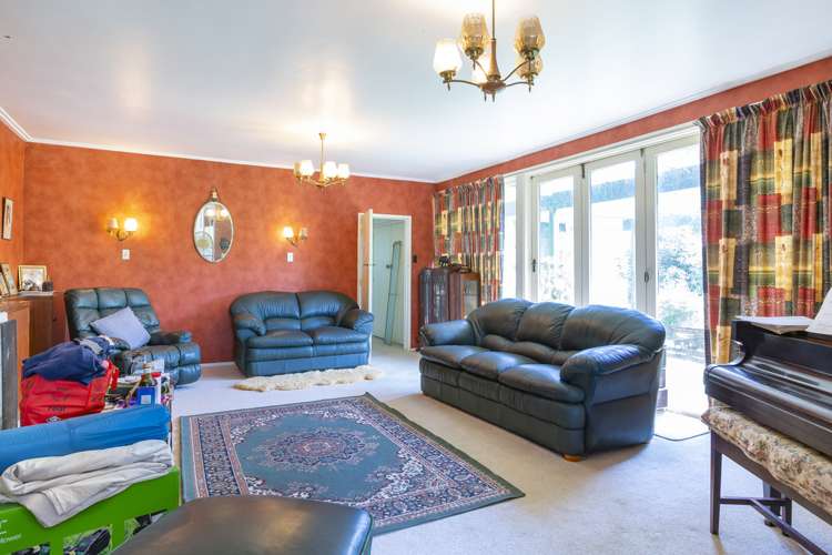 100 Main Road Tirau_15