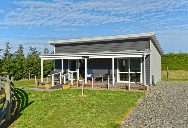 185 Bangor Road Darfield_13