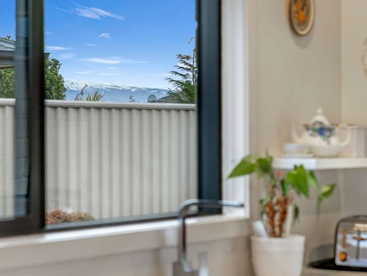 17 Larch Crescent Alexandra_14