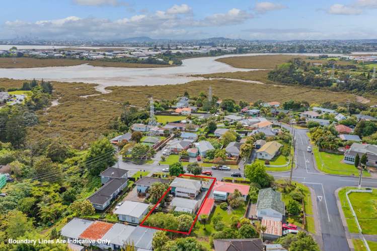 108 Tirimoana Road Te Atatu South_2