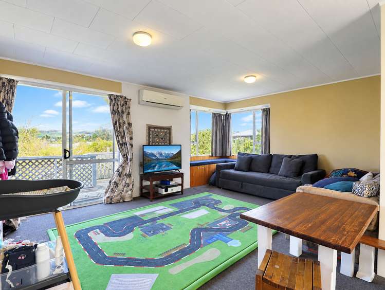 11 Crystal Place Pukehangi_2