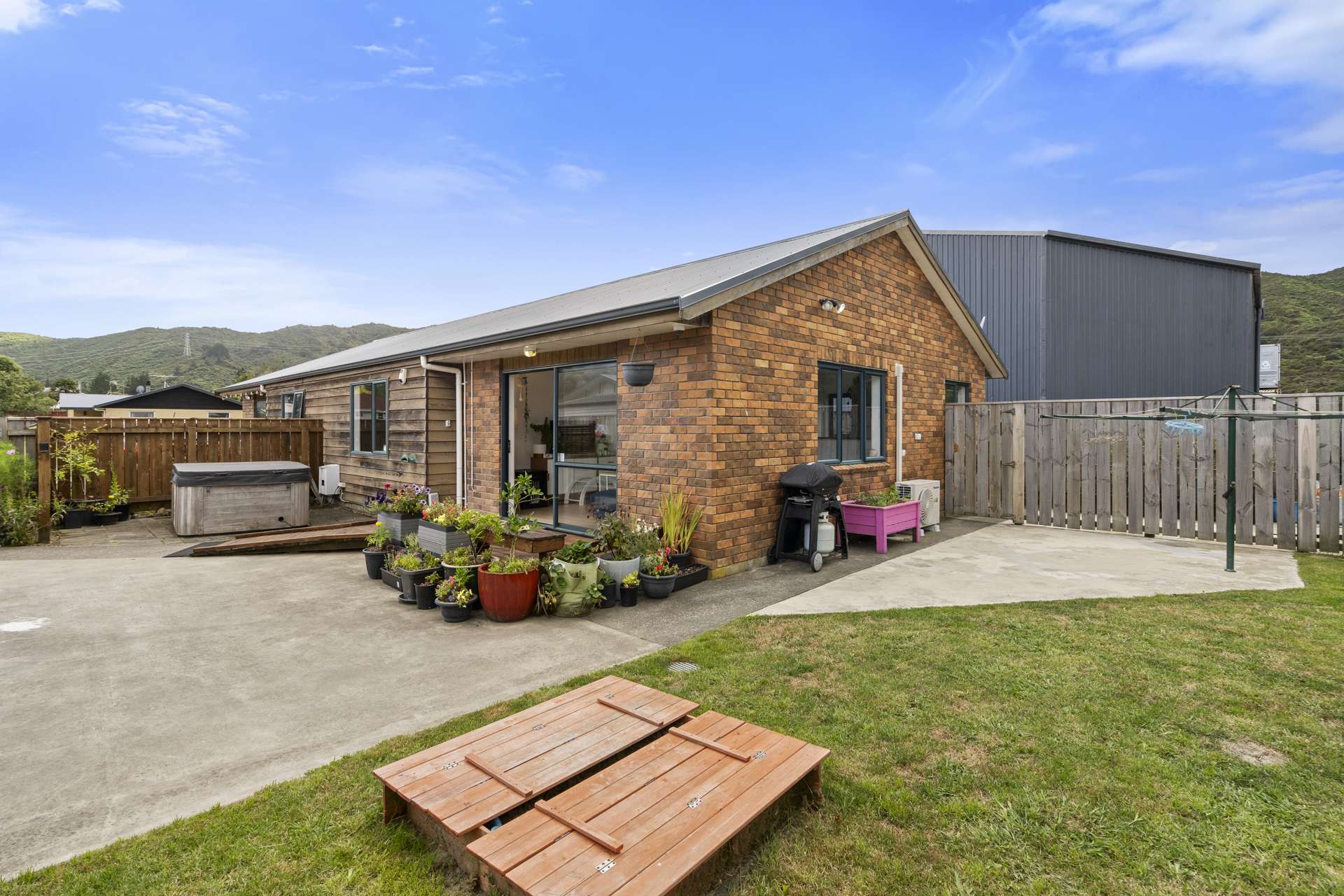 4A Ipswich Grove Wainuiomata_0