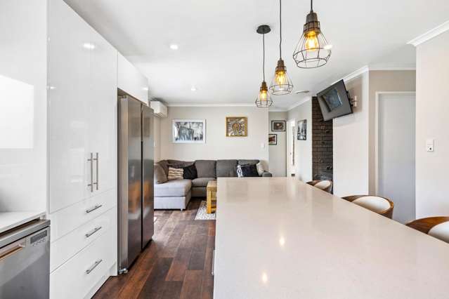 6 Cumberland Rise Taradale_4