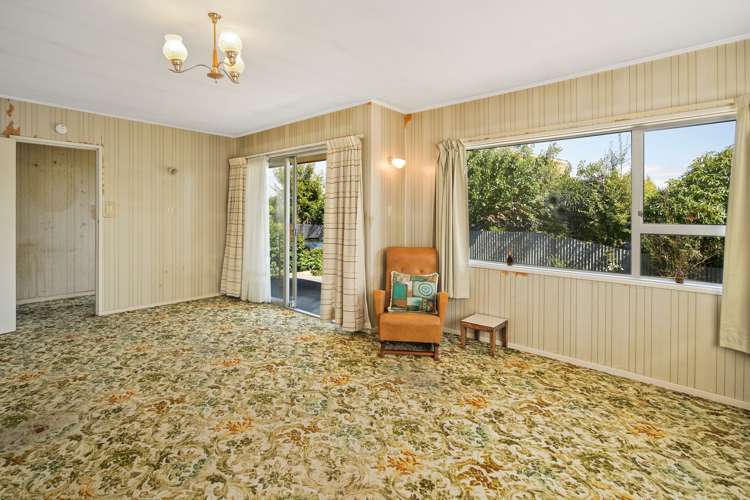 8 Cornwall Place Stoke_10