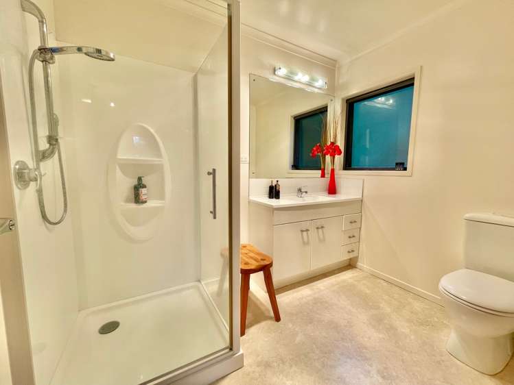 43a Youngs Grove Pukekohe_16