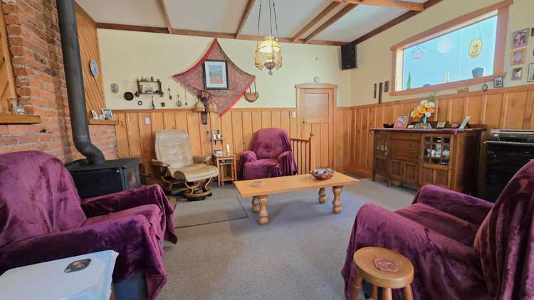 75 Revell Street Hokitika_7
