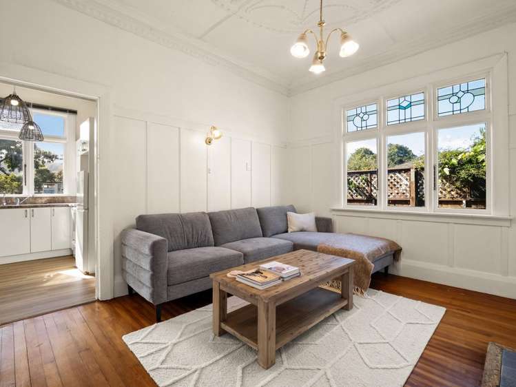 268 Macandrew Road_4