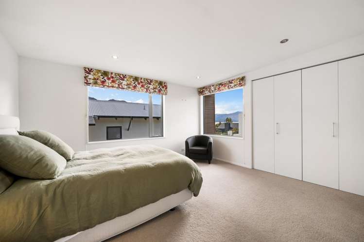 76 Aubrey Road Wanaka_13