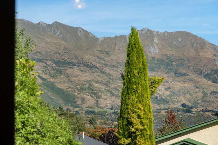 140 Beacon Point Road Wanaka_38