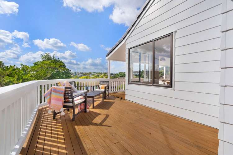 1/135 Oaktree Avenue Browns Bay_9