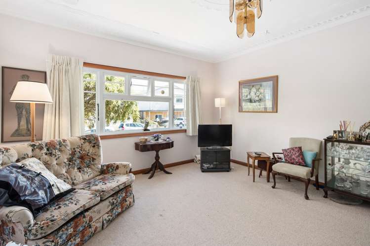 23 Bentinck Avenue Strathmore Park_1