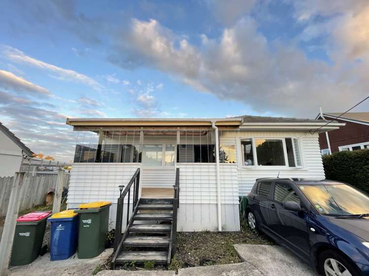 50 Fruitvale Rd 1732_1