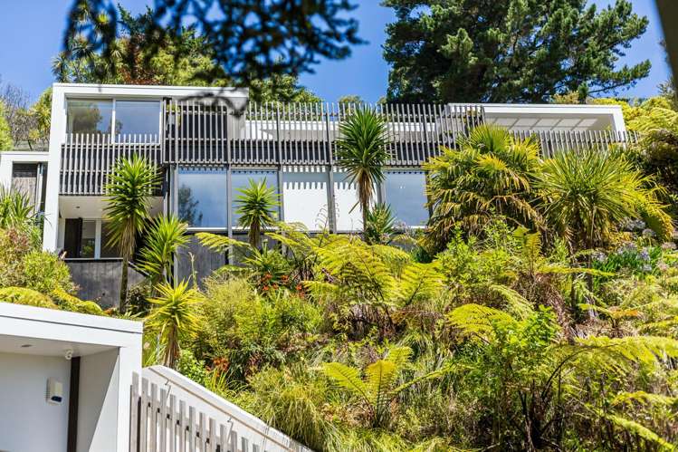 4 Francis Bell Grove Lowry Bay_27